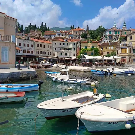 Apartment Near The Sea Opatija
