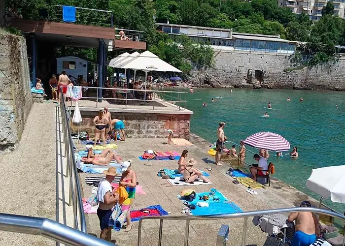 Near The Sea Apartment