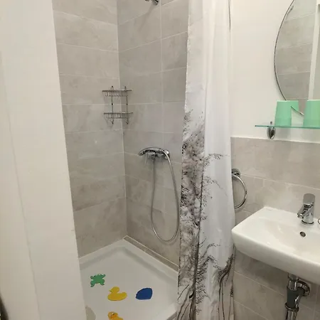 Апартаменти Near The Sea *
