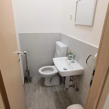 Апартаменти Near The Sea Опатія